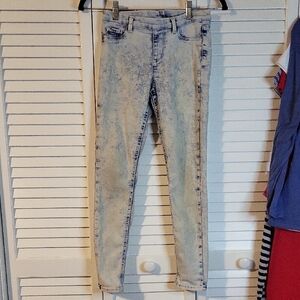 Wonder Nation Stone Wash Jeggings